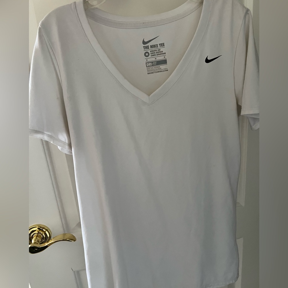 Nike tshirt